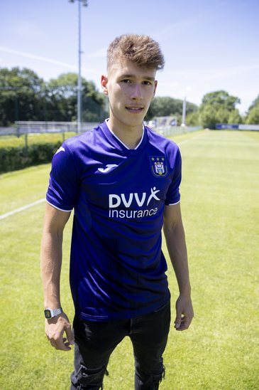 NEERPEDE, BELGIUM - AUGUST 04 : Lucas Stassin during the photoshoot of Rsc  Anderlecht Futures on